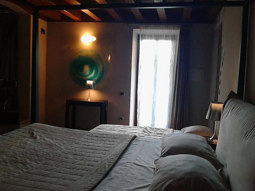 Hotel Del Porto Torri Del Benaco 4*,