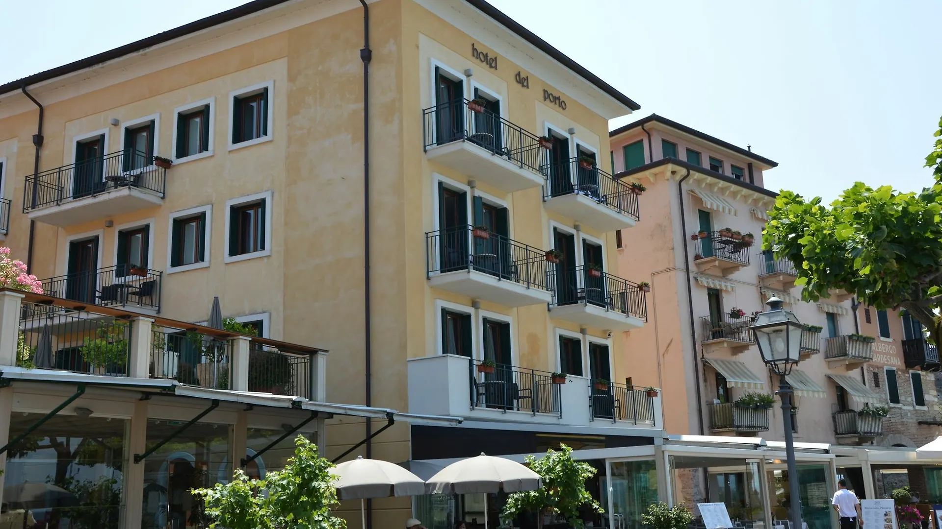 ****  Hotel Del Porto Torri Del Benaco Italy