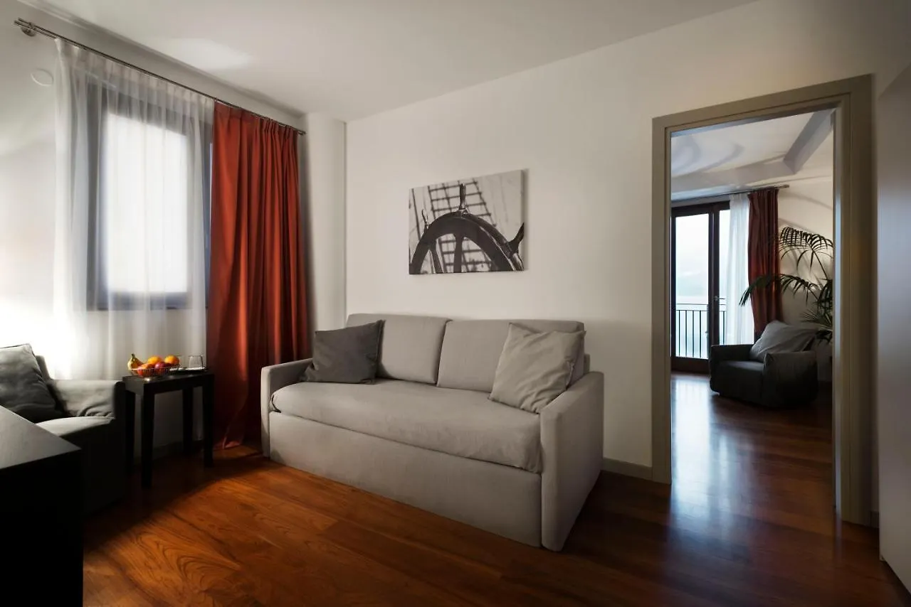 Hotel Del Porto Torri Del Benaco Italy