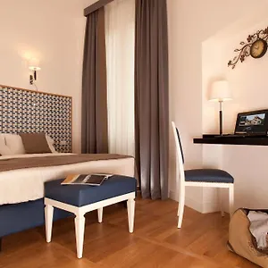 Floris Hotell Rom