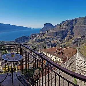 https://casa-palanca-holideal.it-lombardy.com