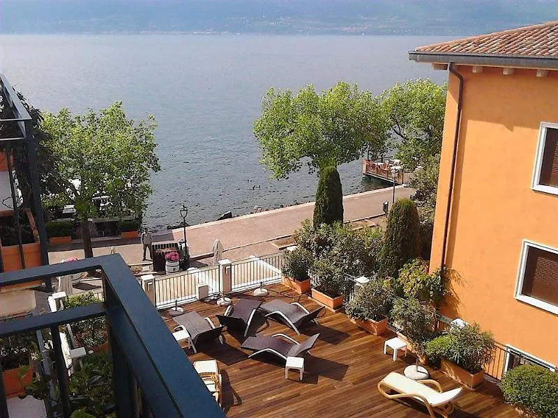 Hotel Del Porto Torri Del Benaco