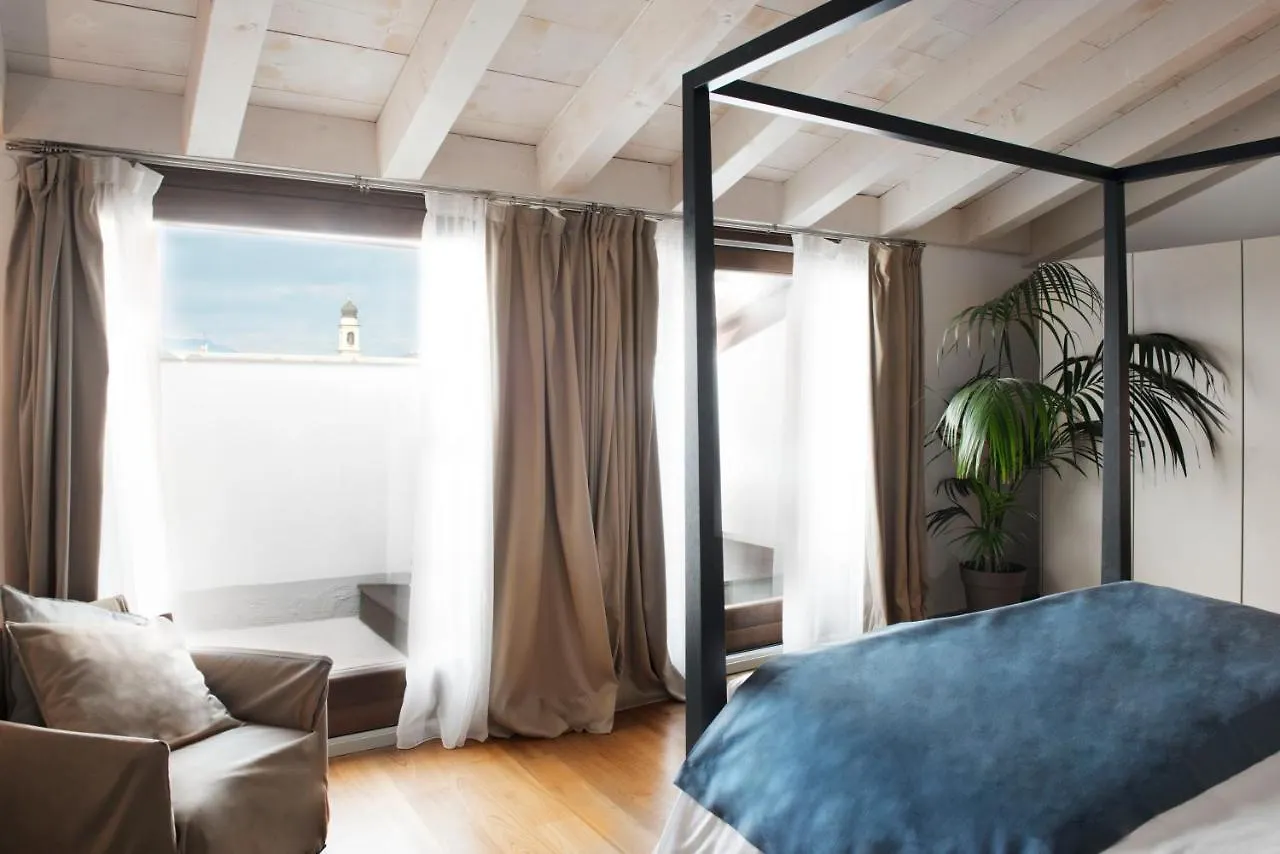 ****  Hotel Del Porto Torri Del Benaco Italien